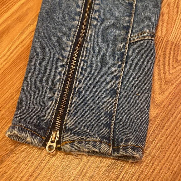 Juicy Couture Desert Wash Moto Girlfriend Jeans with Front Zippers - Picture 3 of 7